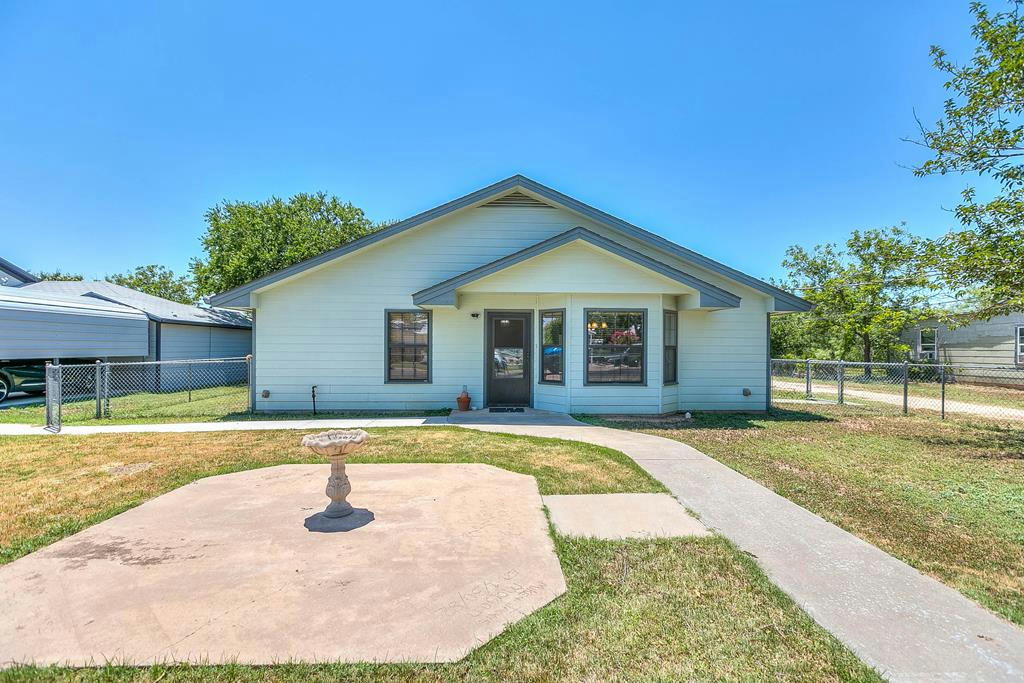 57 W 34TH ST, SAN ANGELO, TX 76903, photo 1 of 22