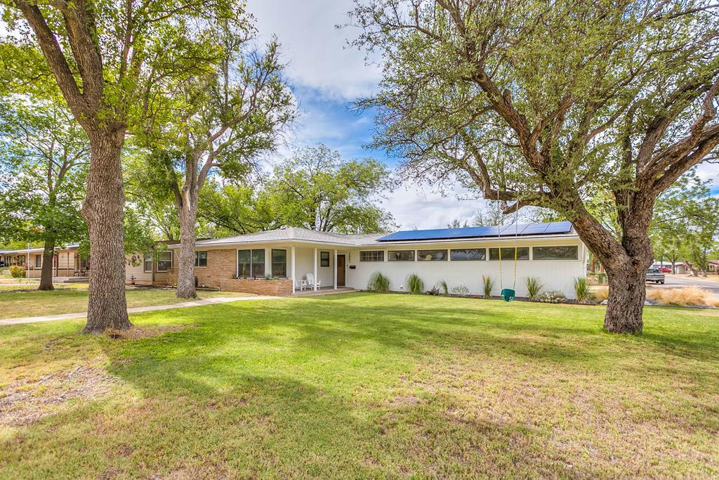 2802 W TWOHIG AVE, SAN ANGELO, TX 76901, photo 1 of 44