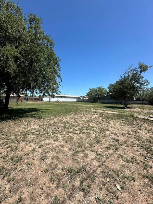 106 W 13TH ST, SAN ANGELO, TX 76903, photo 1 of 6